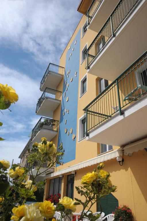 Hotel Garden Albissola Marina Exterior foto